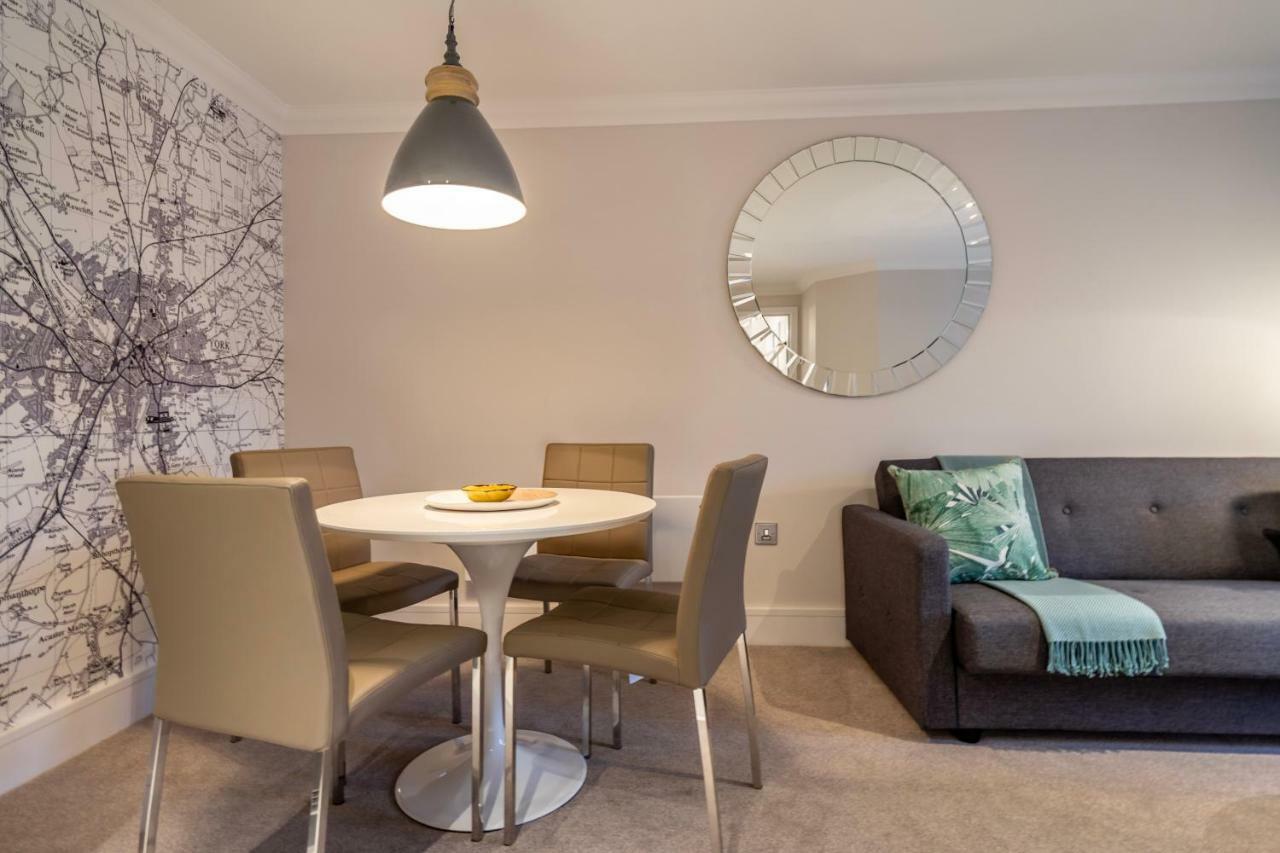 2 London Mews Apartman York Kültér fotó